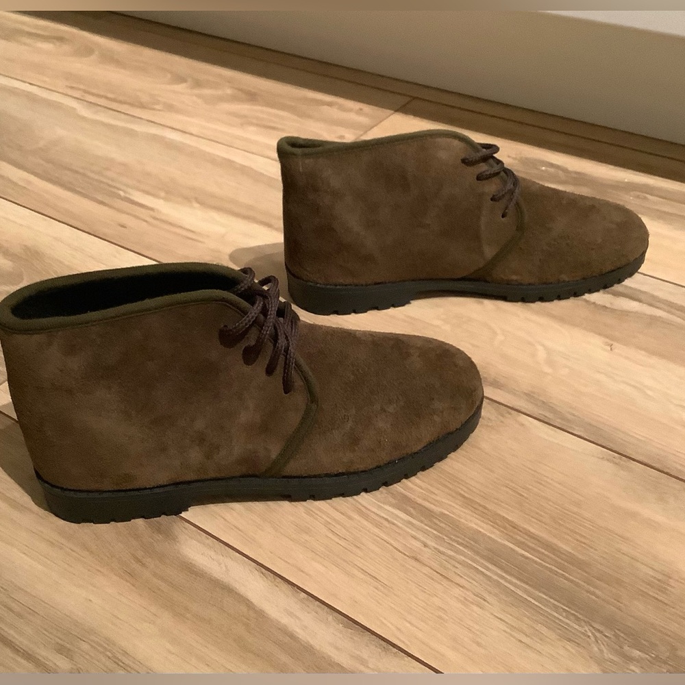 NWOT Vintage suede desert ankle boots
